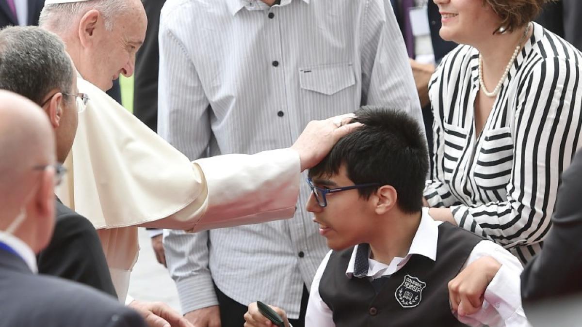 gestul cu care papa francisc a cucerit romania