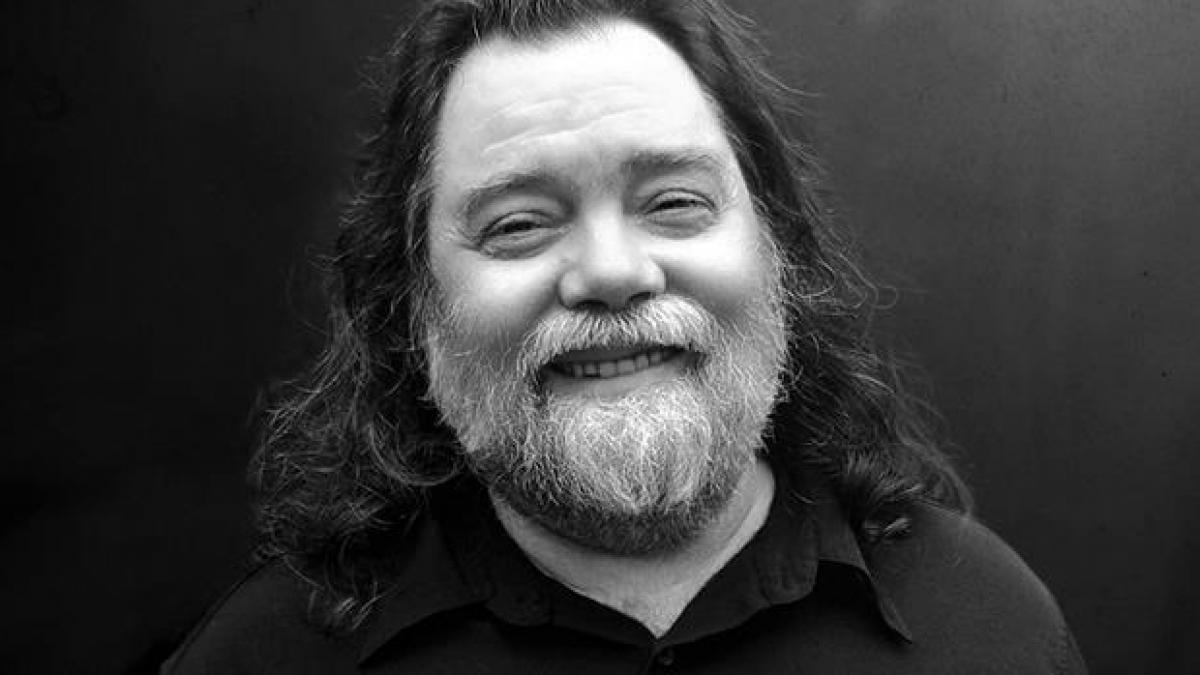 doliu in lumea muzicii un indragit artist a murit video