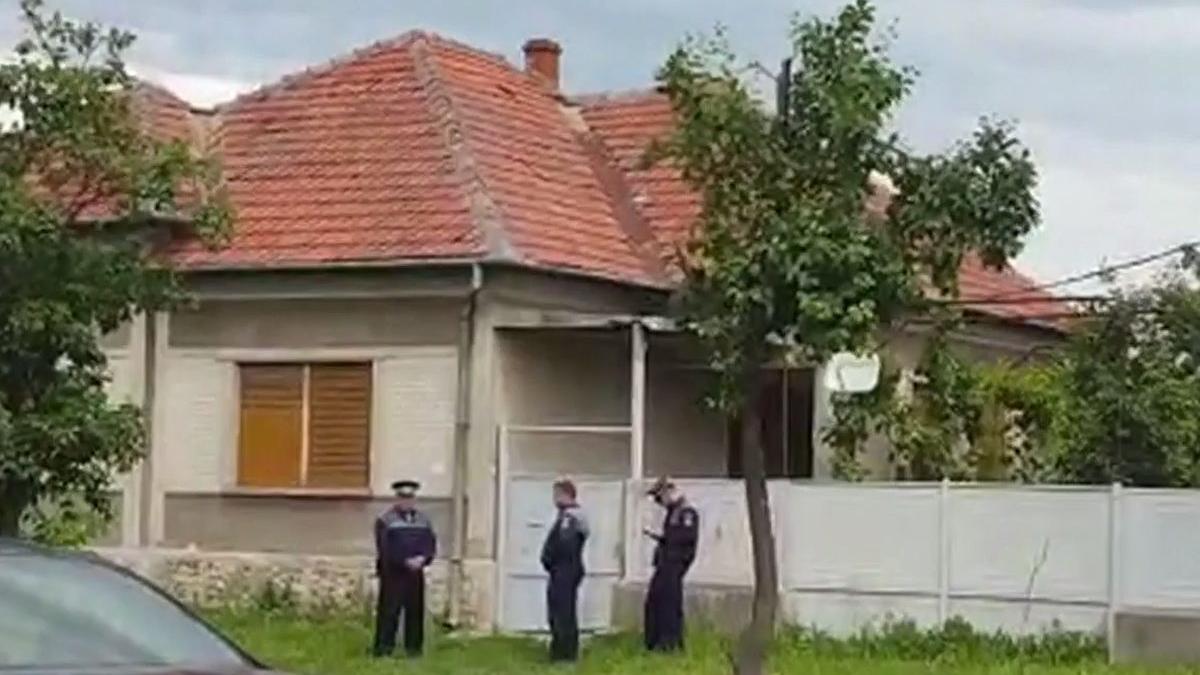 detalii noi despre asasinul politistului din timis s au gasit urme de sange in casa in care s ar fi