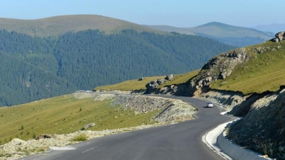 transalpina cel mai inalt drum din romania s a redeschis