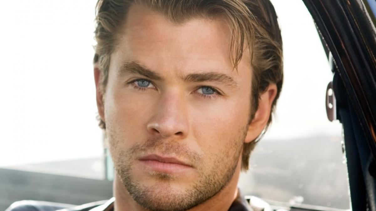 veste soc pentru fanii avengers chris hemsworth cunoscut pentru rolul lui thor renunta la cariera