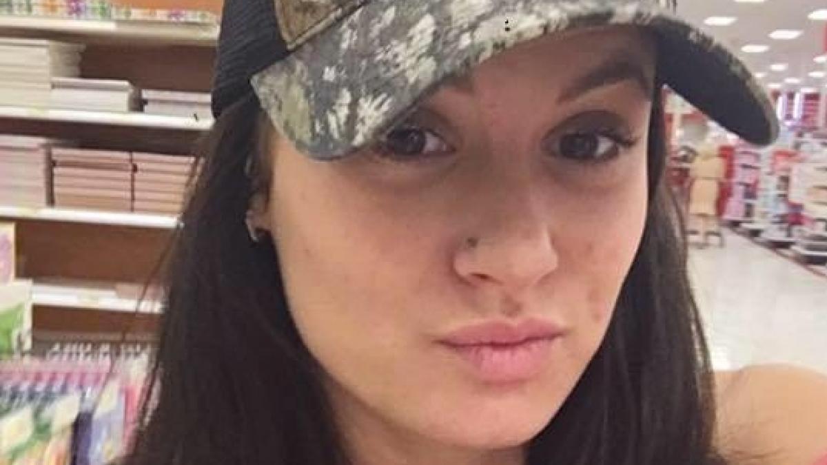 facea dragoste cu iubitul sau si amandoi incepusera un joc periculos in pat cand s a intamplat ceva