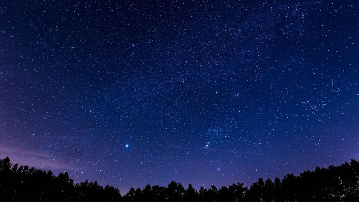 fenomen astronomic spectaculos luna aceasta il vei putea vedea cu ochiul liber