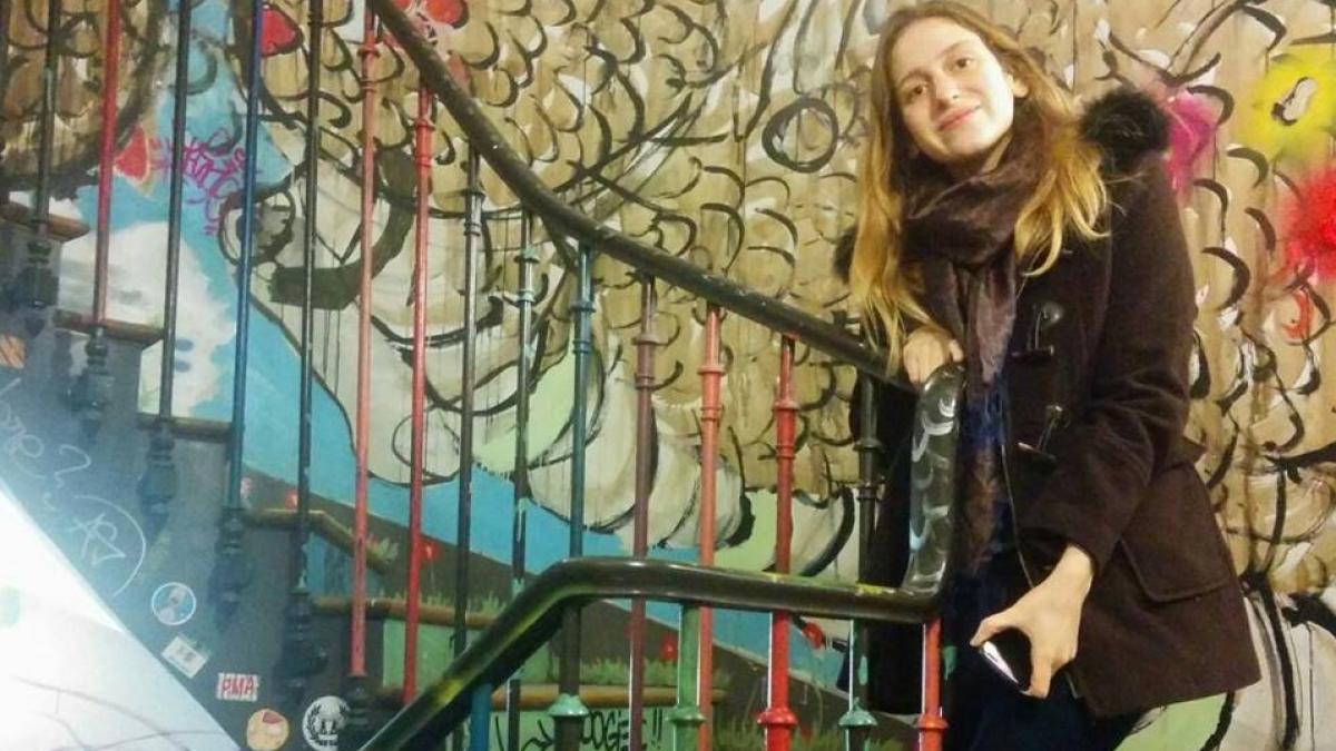 cum si a salvat o britanica iubitul atacat de o ursoaica in romania