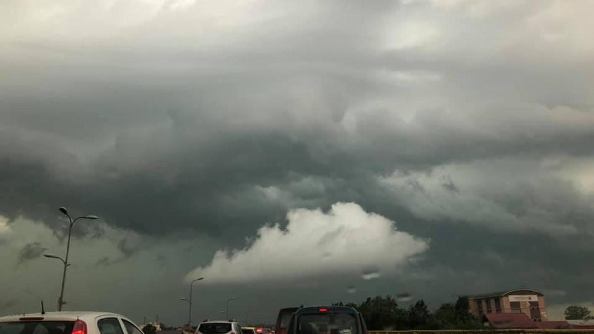 vremea cod galben de instabilitate atmosferica pana luni