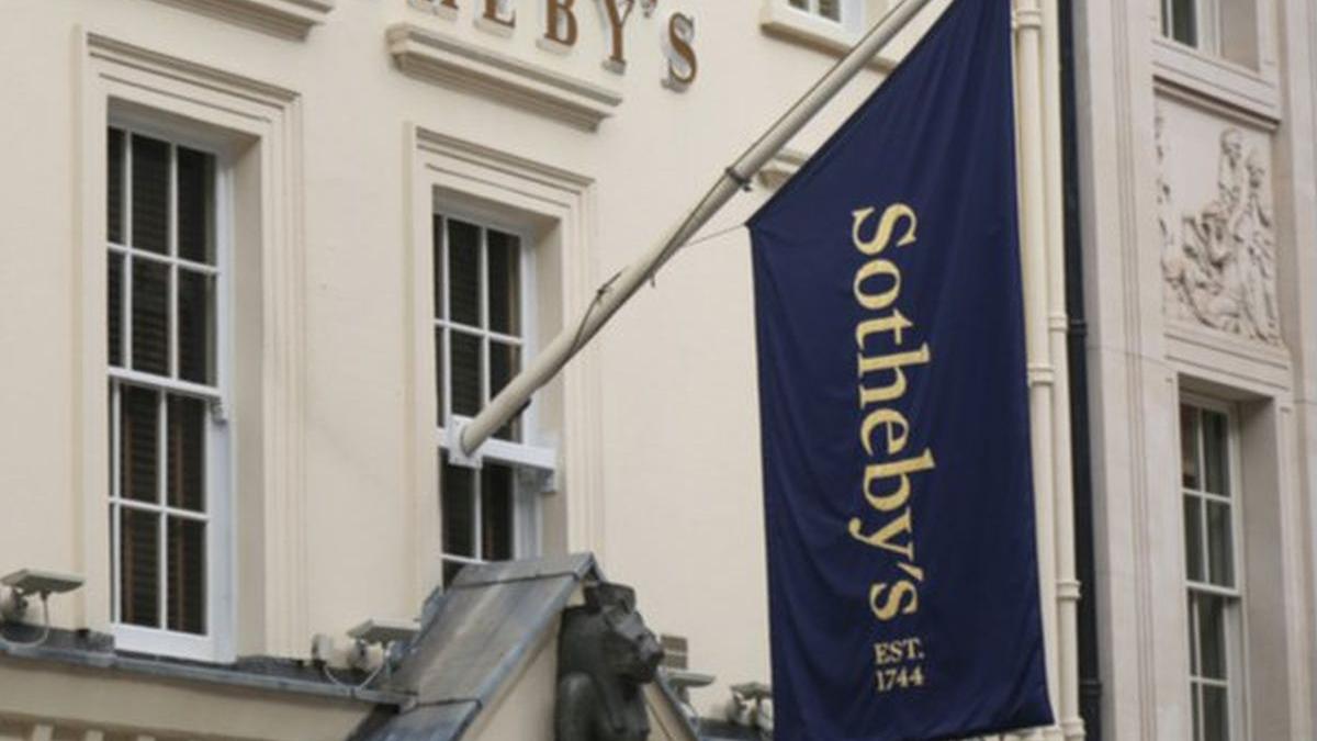 patrick drahi proprietarul grupului altice va achizitiona casa de licitatii sotheby s