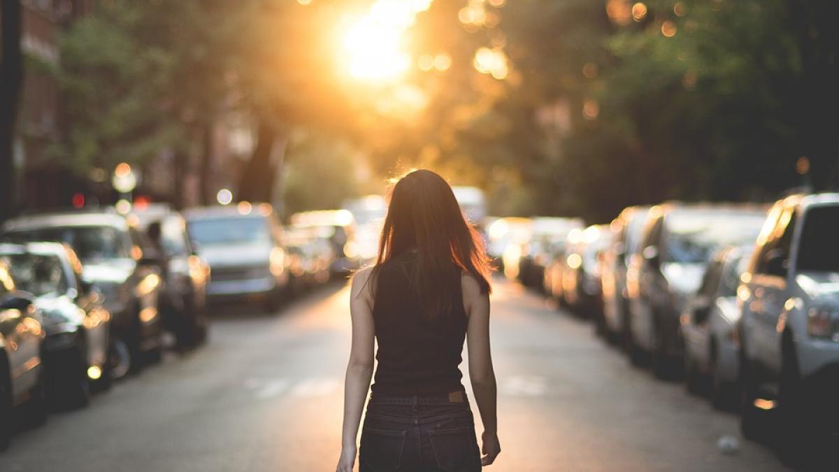 tatal din ploiesti isi cauta disperat fiica cand a auzit o tipand s a apropiat de masina si atunci