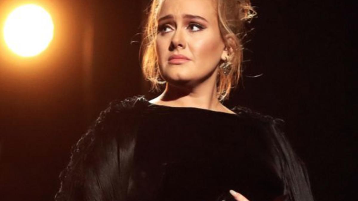 adele a slabit dramatic dupa despartirea de sotul ei artista spune ca a facut un simplu exercitiu