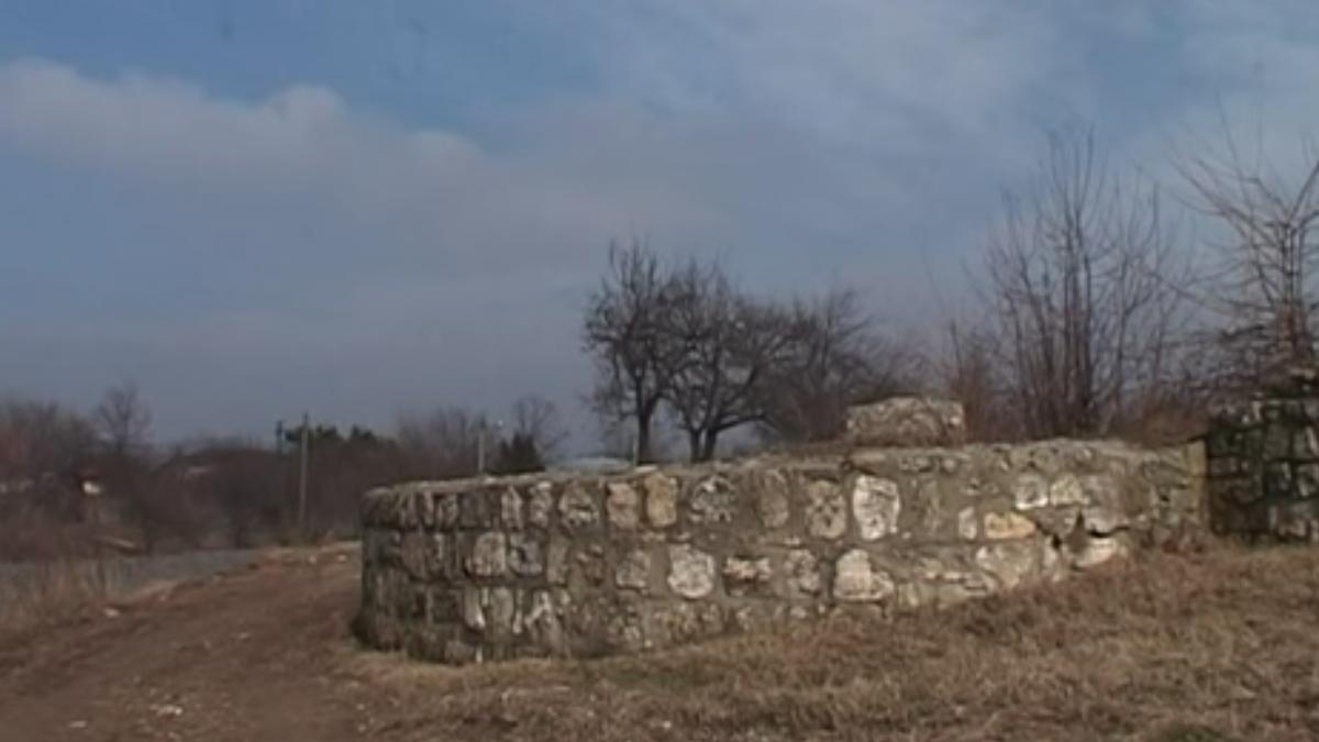 fantana care aduce noroc in dragoste se afla in romania este unica