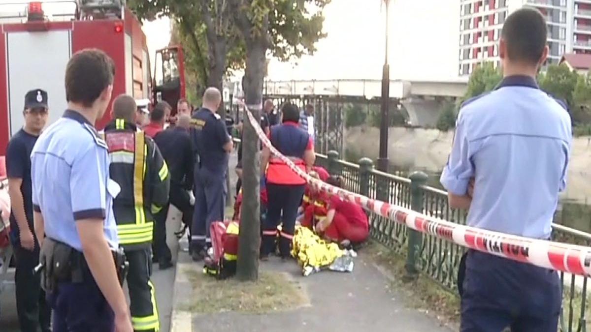 tragedie in capitala in aceasta dimineata un tanar a murit inecat in dambovita dupa ce a sarit in