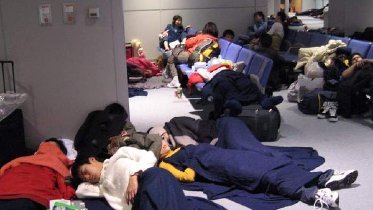 zeci de copii romani abandonati pe aeroporturile din tokyo doha si milano