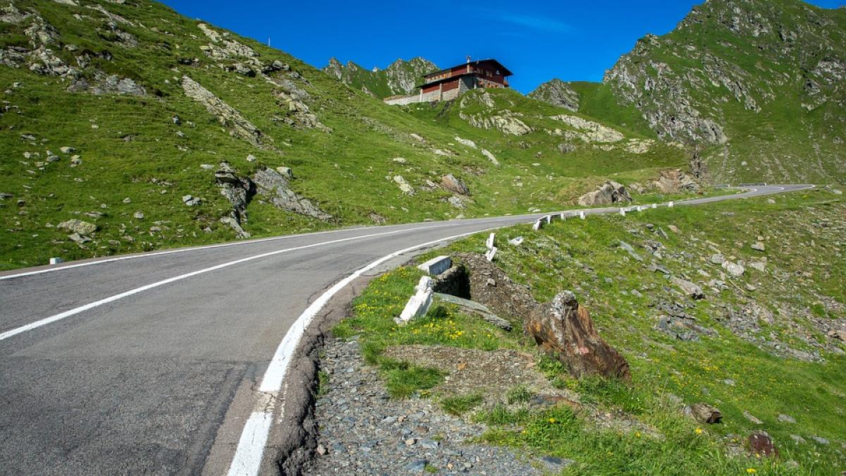 transfagarasanul se deschide sambata dimineata