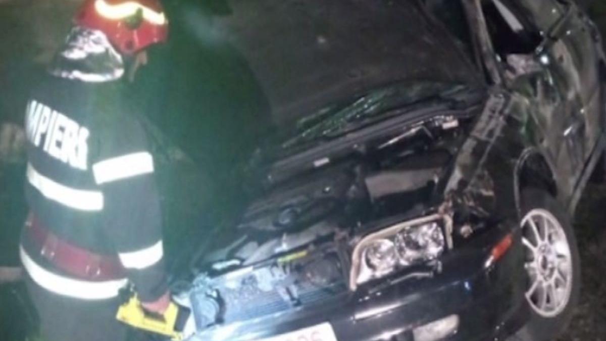 accident ingrozitor in vrancea un autoturism a luat foc pe e 85 in urma coliziunii frontale dintre