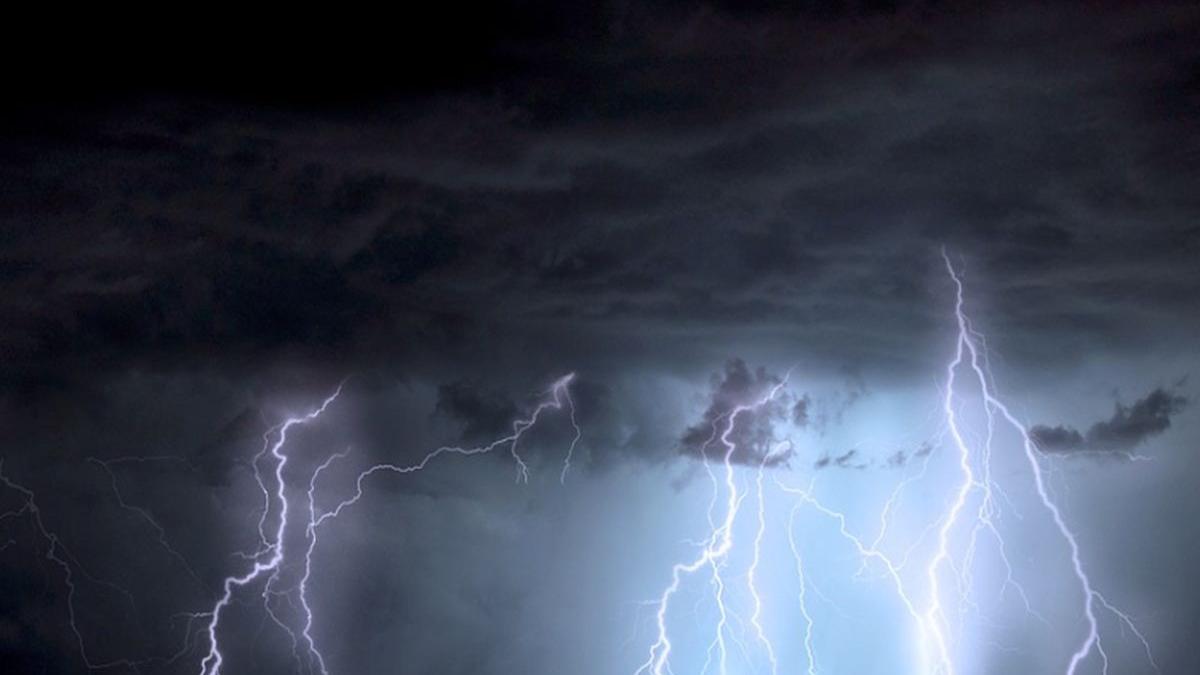 avertizare meteo furtuni violente si caldura sufocanta pana pe 4 iulie