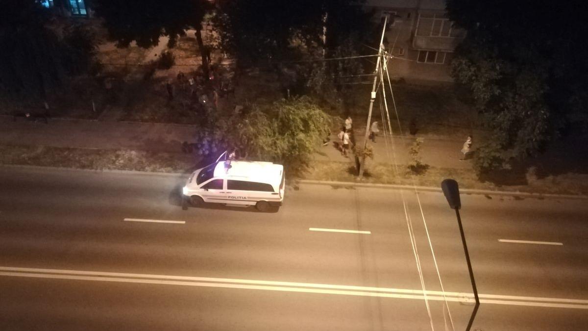 imagini cutremuratoare din vrancea o femeie a fost batuta si injunghiata in plina strada