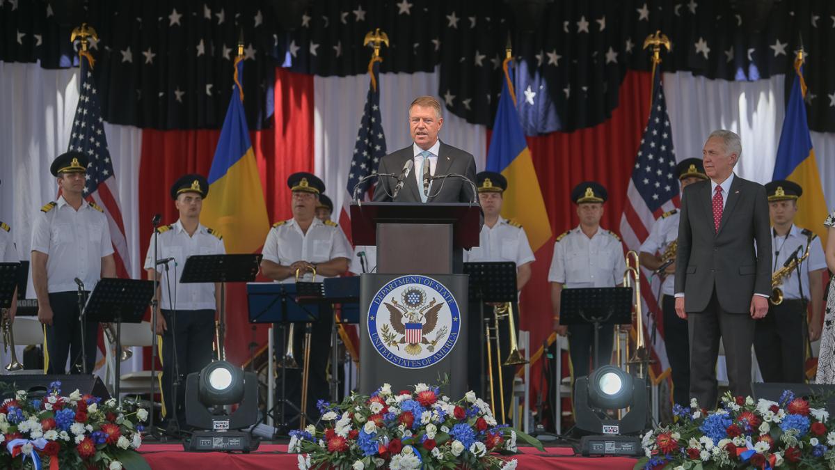 klaus iohannis discurs la receptia de ziua americii veti gasi intotdeauna in romania un aliat si un