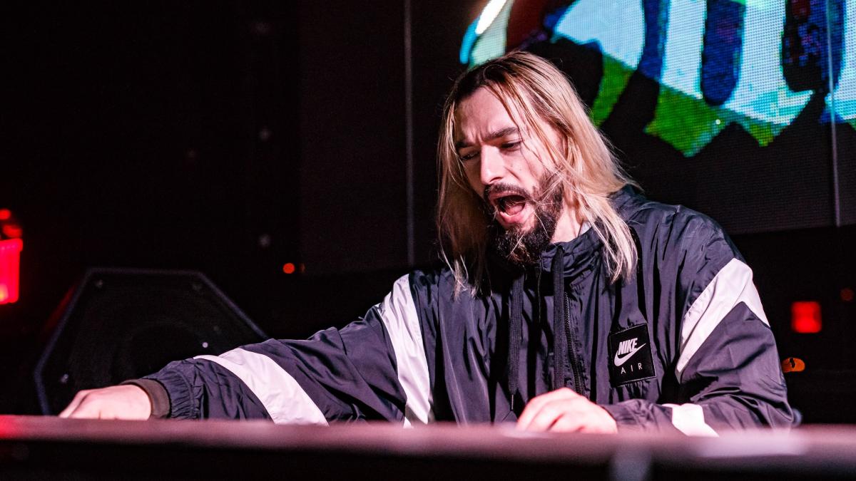 dj ul suedez care a pus o manea a lui adi minune la neversea a mai facut ceva controversat