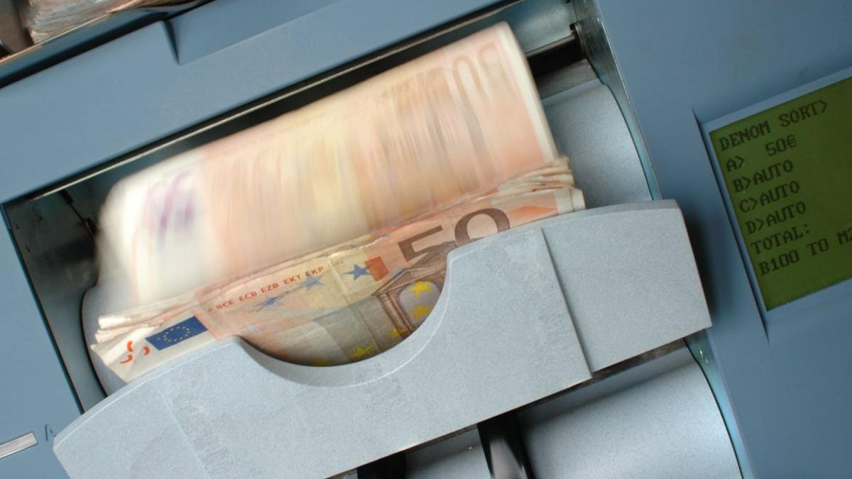 curs valutar 8 iulie surpriza majora la curs euro a scazut