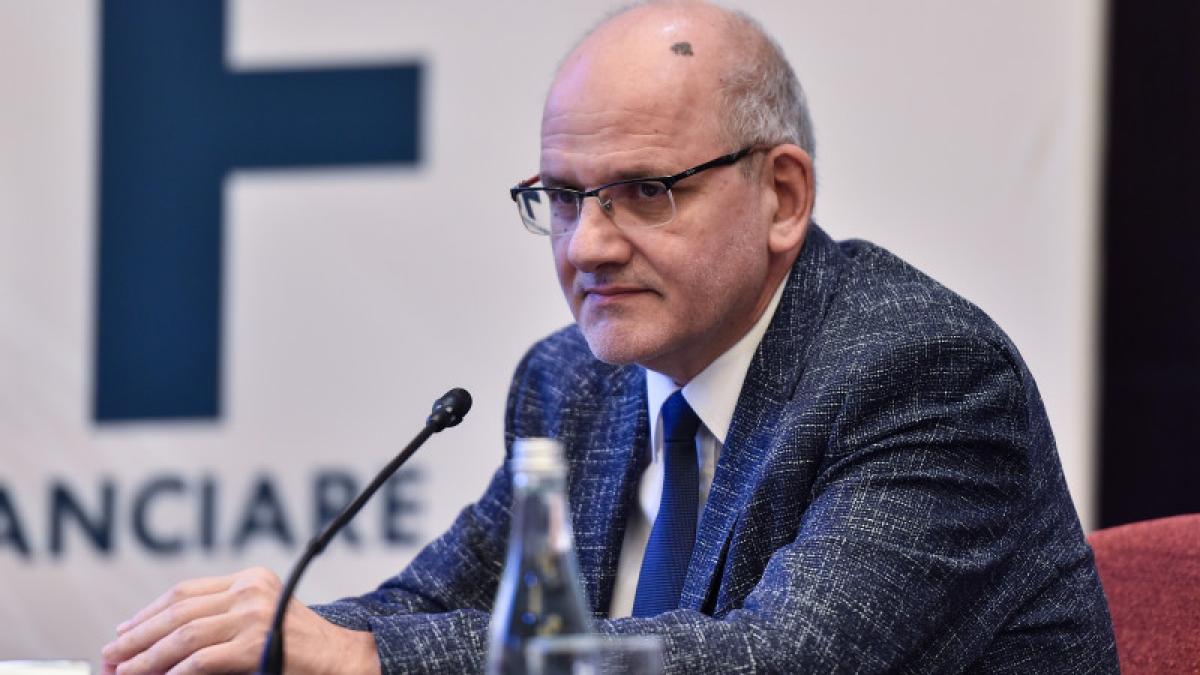 ce salariu avea narcis neaga ca director la cnair