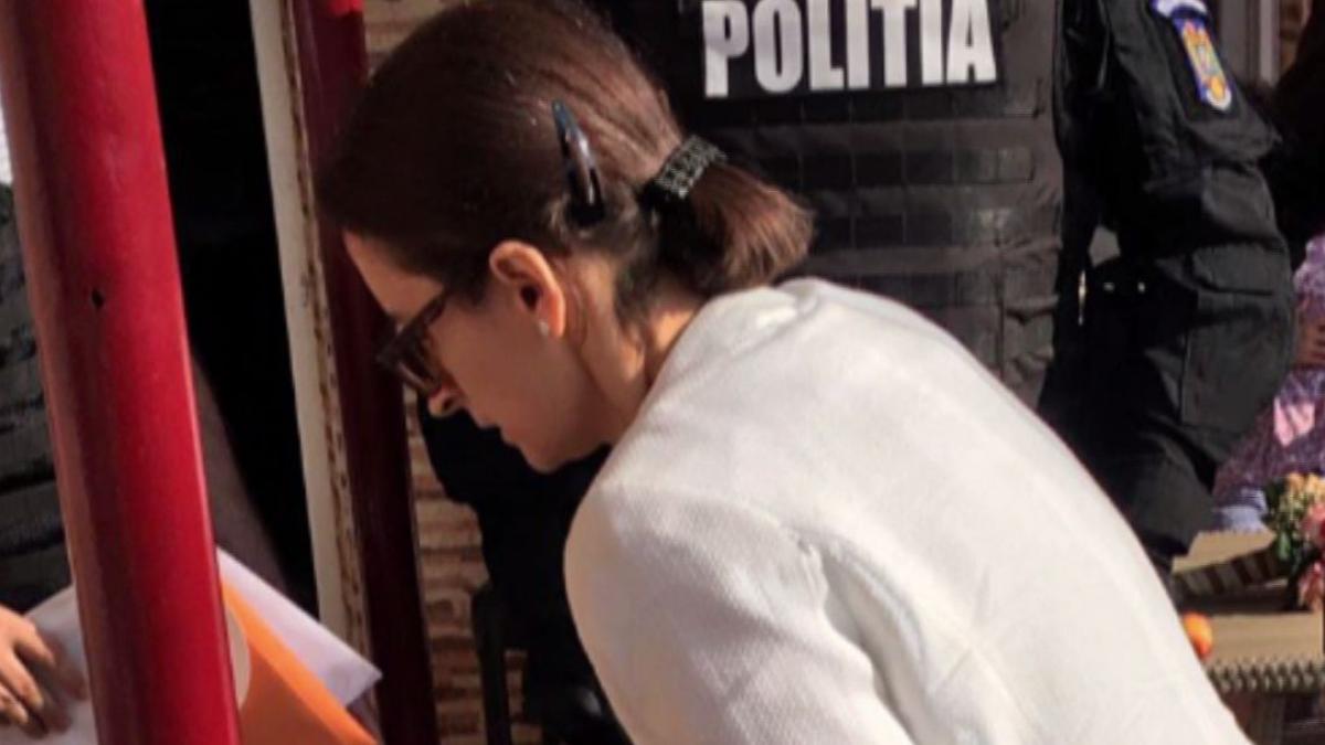 surse procuroarea care a bruscat o pe sorina ramane in functie