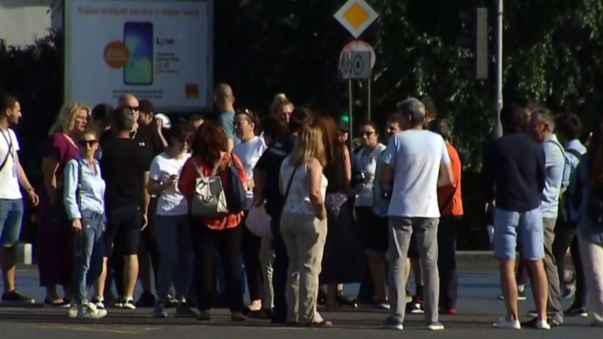 ins populatia rezidenta a romaniei in scadere