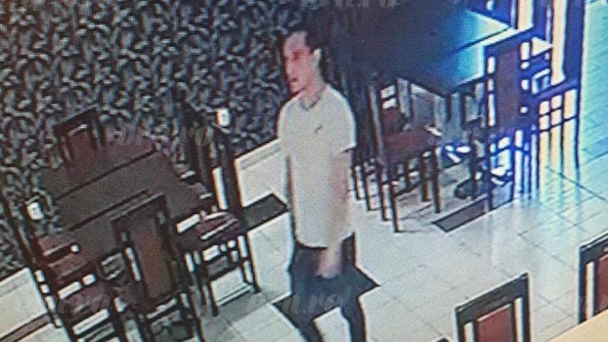 barbatul a intrat intr o pizzerie din vaslui si s a asezat pe un scaun dar ce a urmat este cu totul