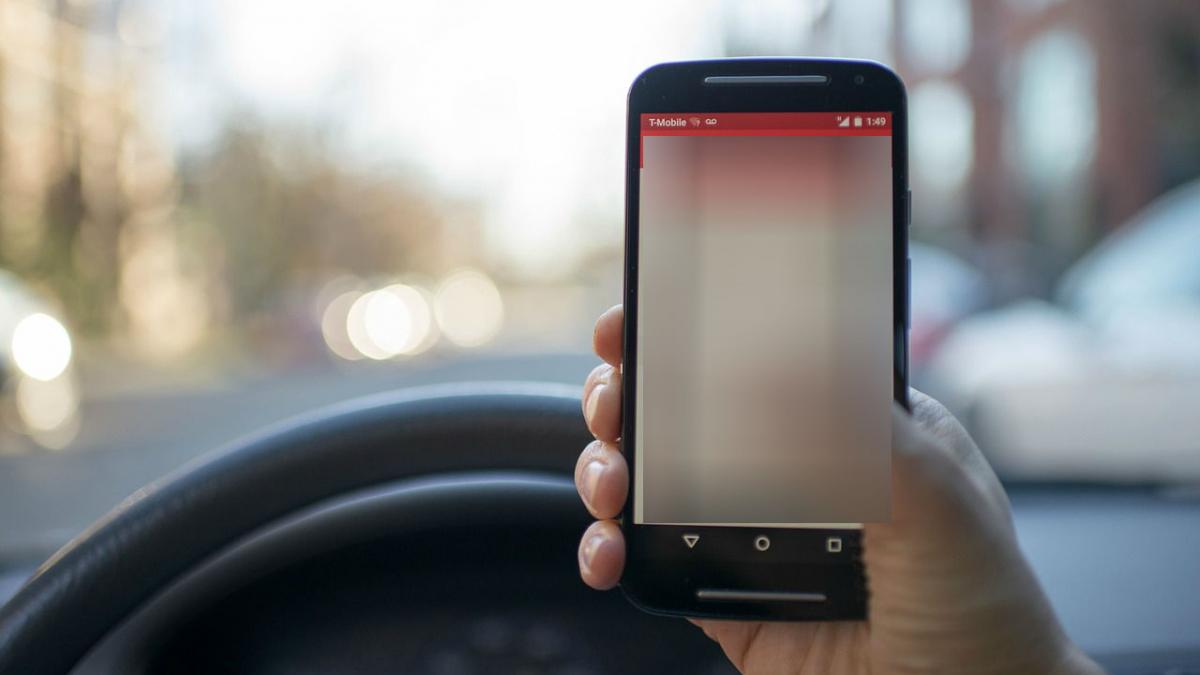 se da alarma mesajele pe care utilizatorii de telefoane mobile le vor primi