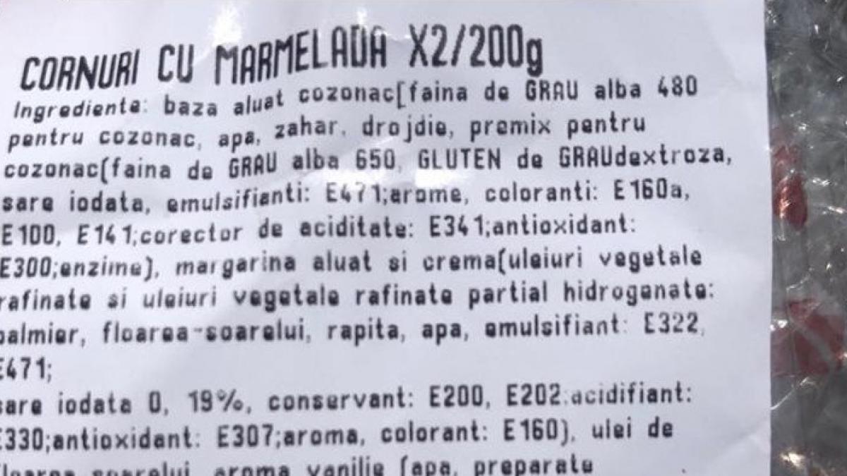 stefan si a cumparat cornuri cu marmelada de la un supermarket din bucuresti a mancat unul dar apoi