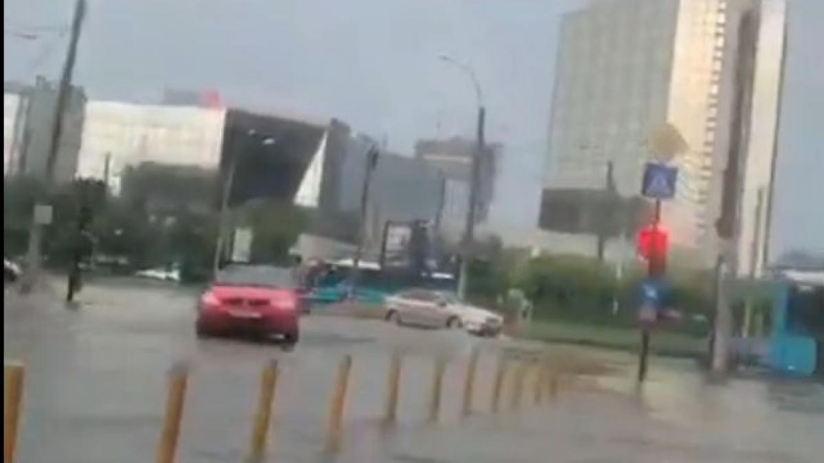 strazi inundate in nordul capitalei video