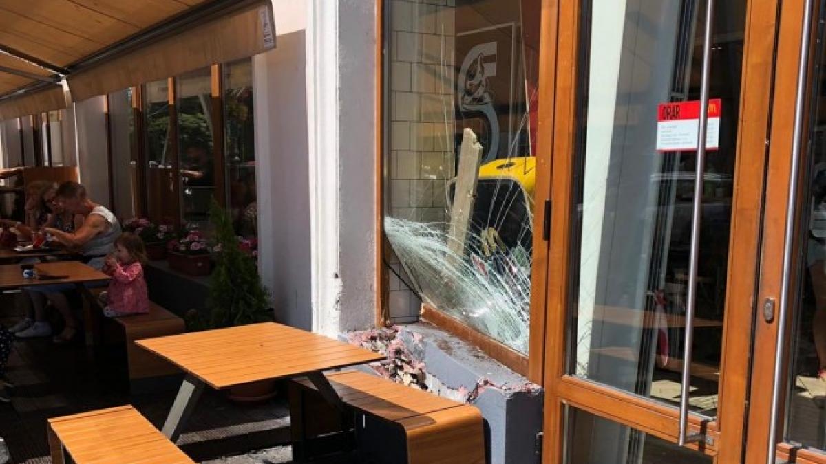 batranul de 80 de ani din arad se indrepta tarziu in noapte spre casa cand a incurcat pedalele