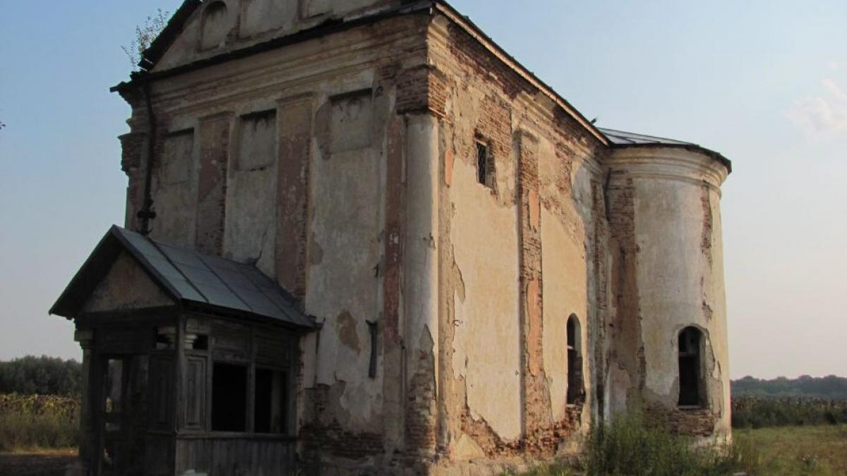 legenda sinistra a bisericii cuvioasa paraschiva din mijlocul baraganului ce povestesc cei care au