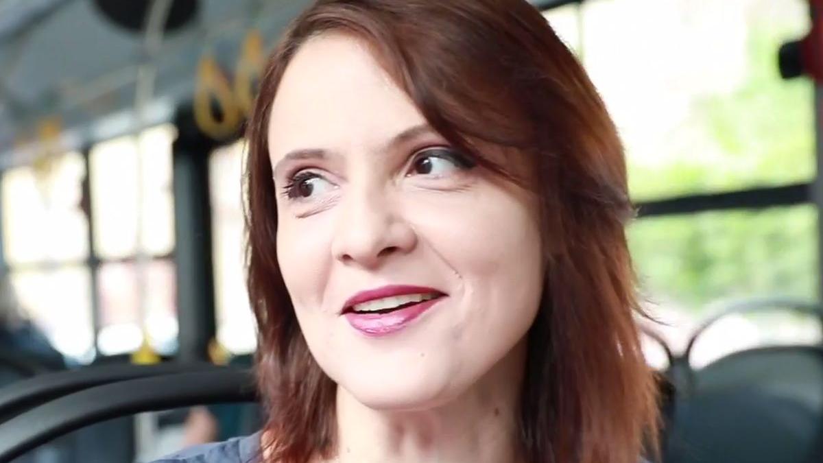 senatoarea silvia dinica de la catedra in parlament am intrat in politica dupa evenimentele de la