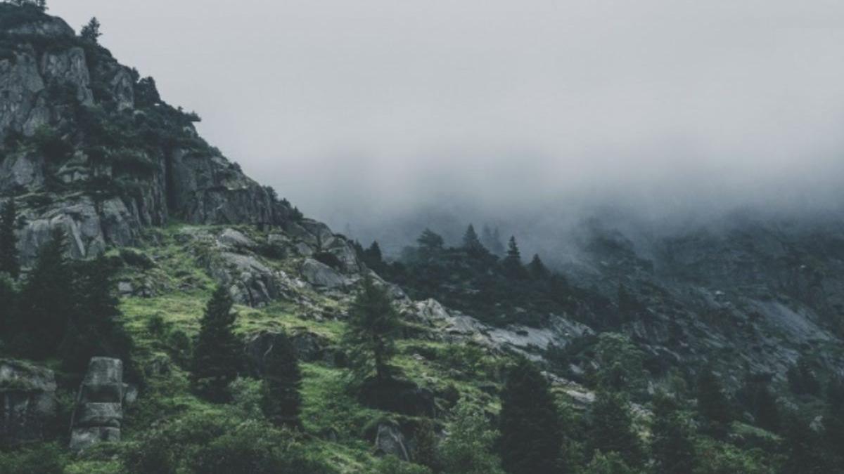 alerta in muntii fagaras patru turisti sunt cautati dupa ce s au ratacit