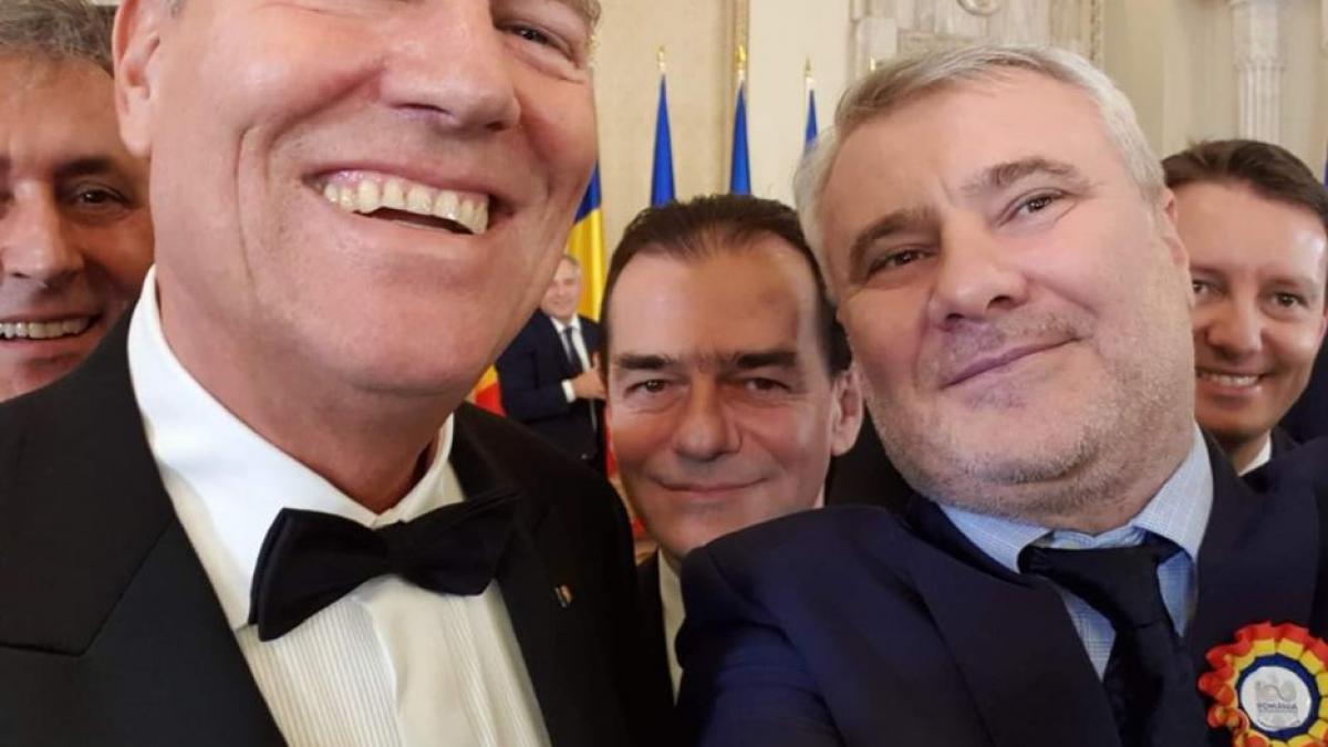 ce selfie a facut deputatul pnl gigel stirbu cu presedintele iohannis