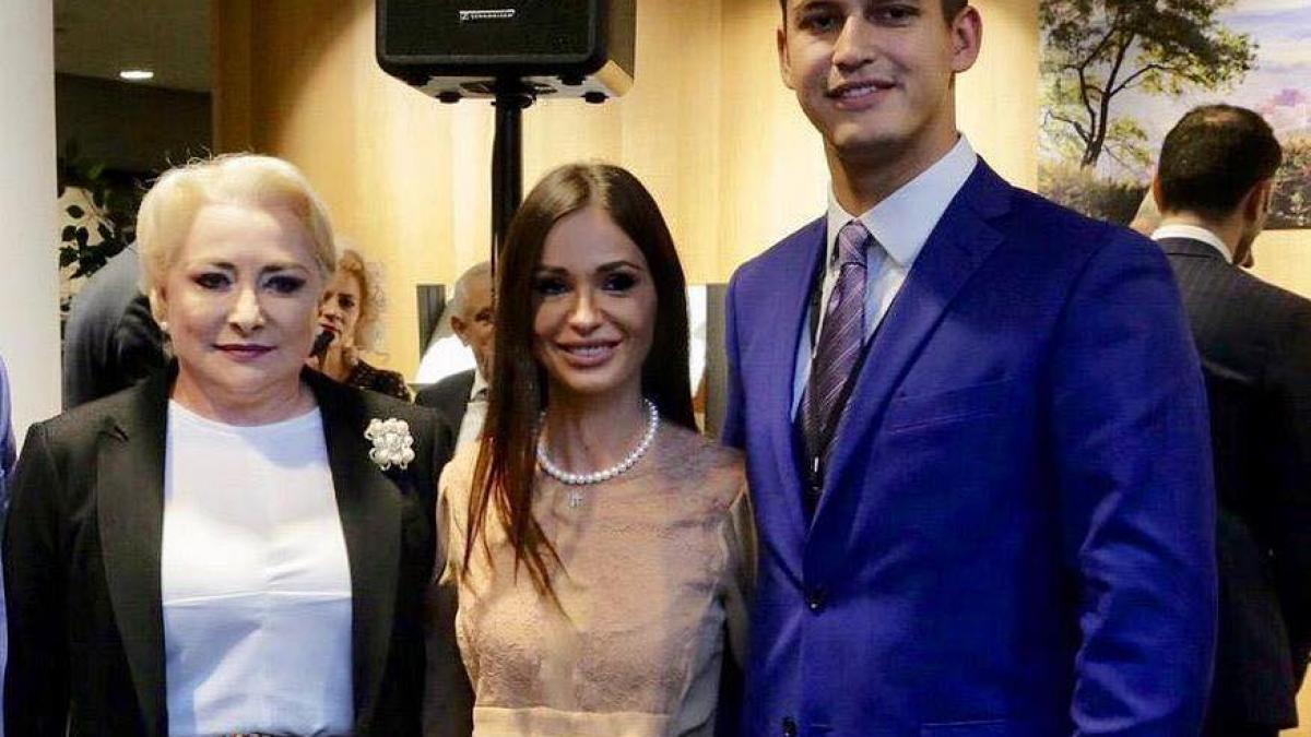 fiul fostului premier adrian nastase numit consilier onorific al vicepremierului mihai fifor