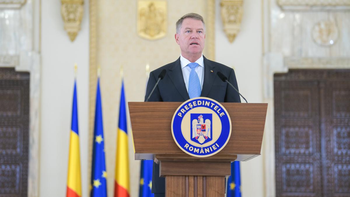 klaus iohannis reactie demisie directorului sts