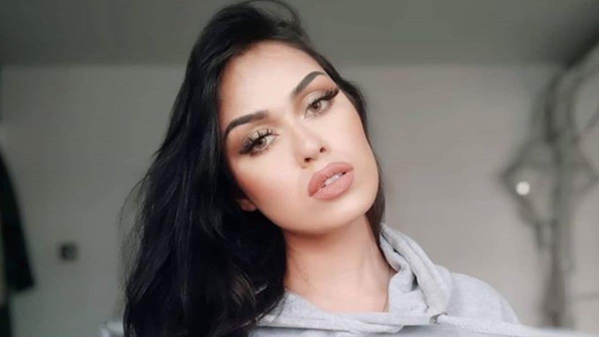 ea e noua miss anglia are un iq urias si vorbeste cinci limbi straine