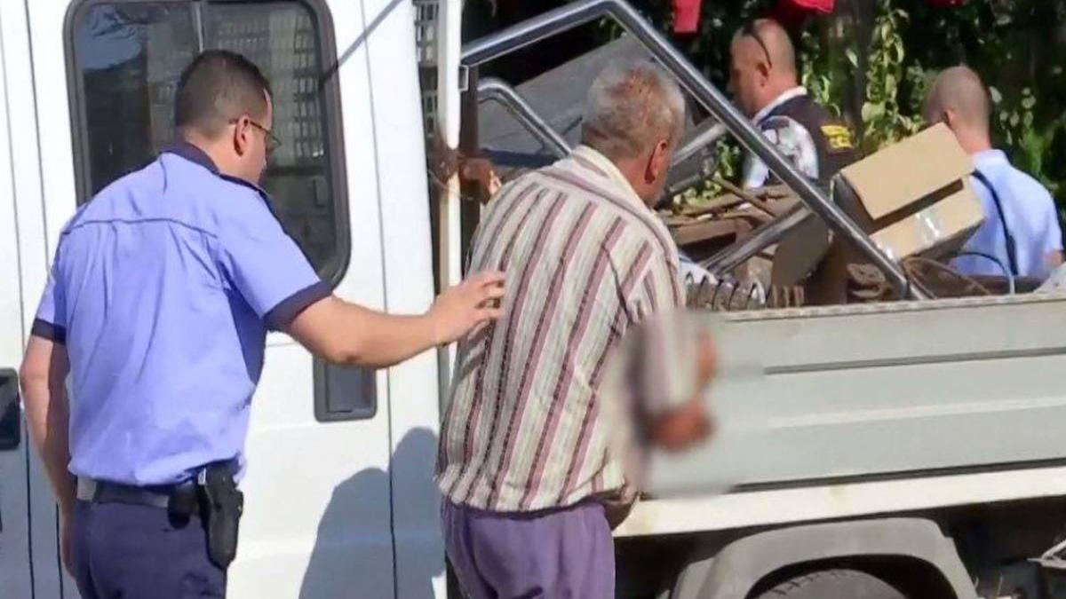 detalii incredibile despre gheorghe dinca criminalul din caracal avea facebook laptop si aparat foto