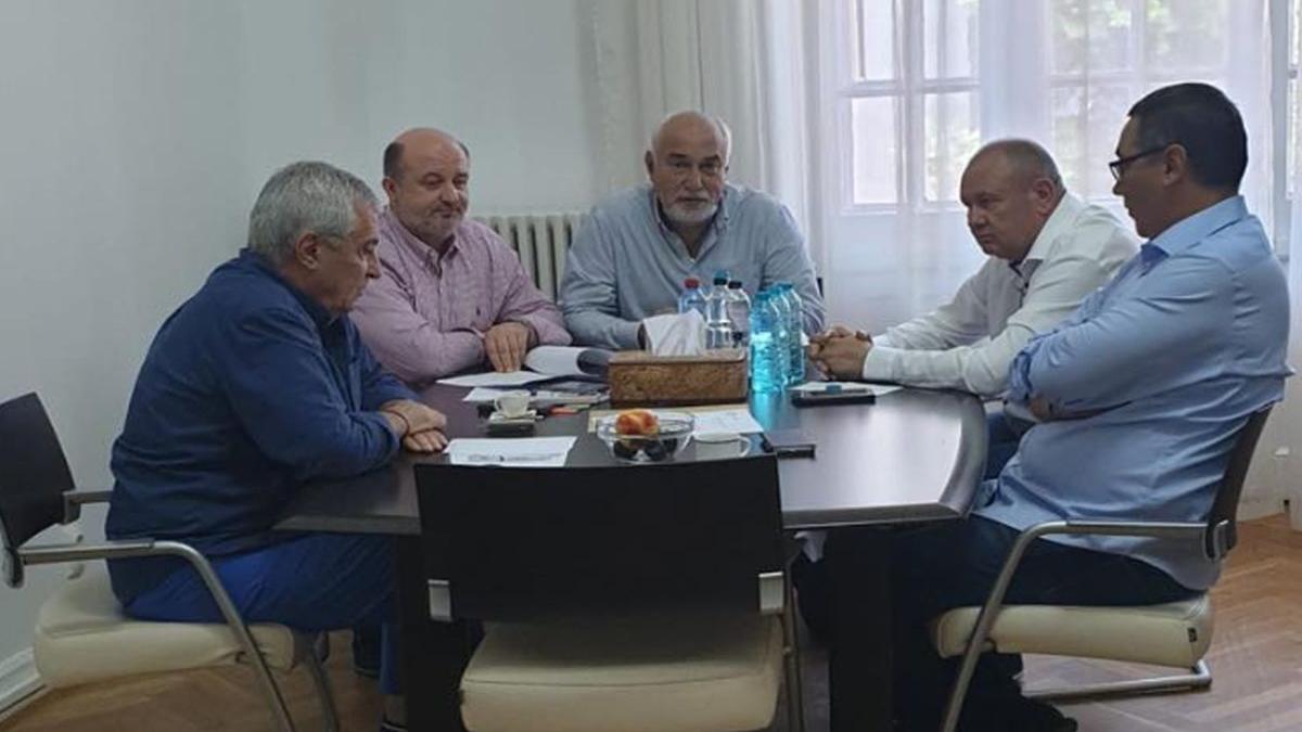 tariceanu anunta o alianta politica alde pro romania vom avea grupuri parlamentare comune