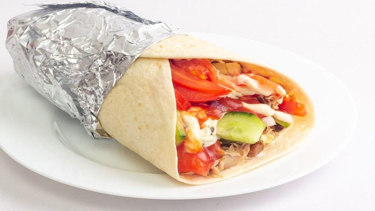 un tanar din focsani a murit la spital dupa ce a mancat la un fast food din oras a varsat pana a