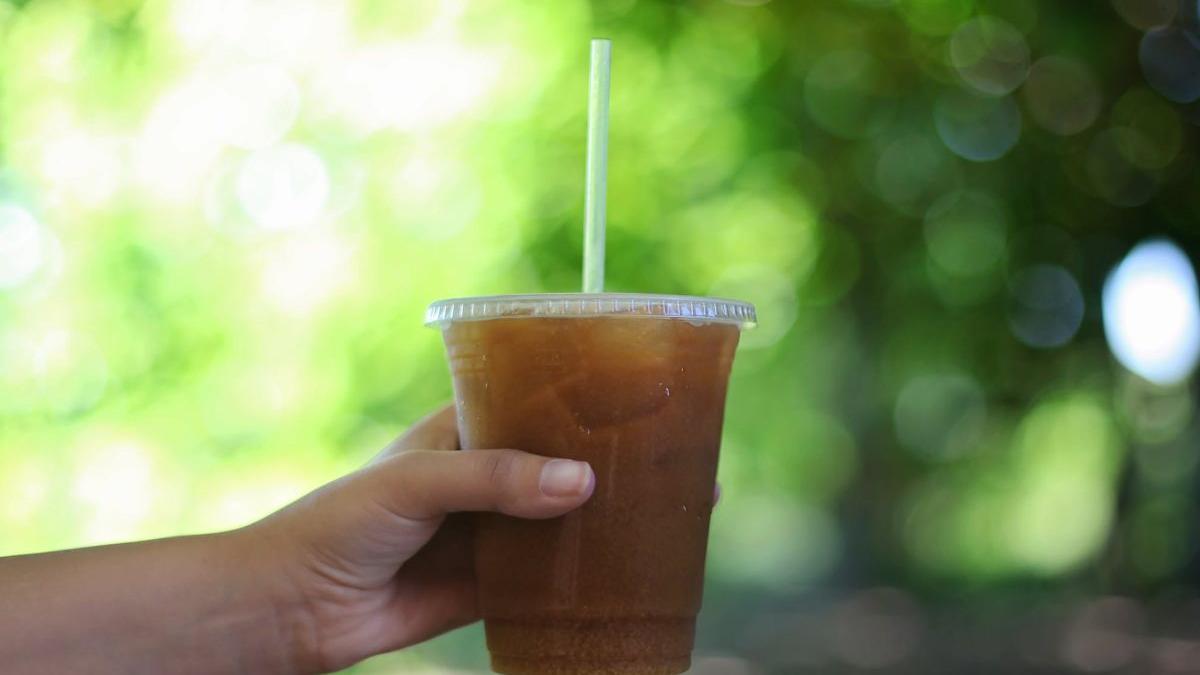 dieta bautura de vara care a cucerit intreaga planeta este sanatoasa si saraca in calorii