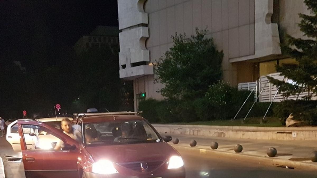 roxana se afla in centrul bucurestiului cand a vazut ceva de a dreptul ingrozitor a sunat imediat