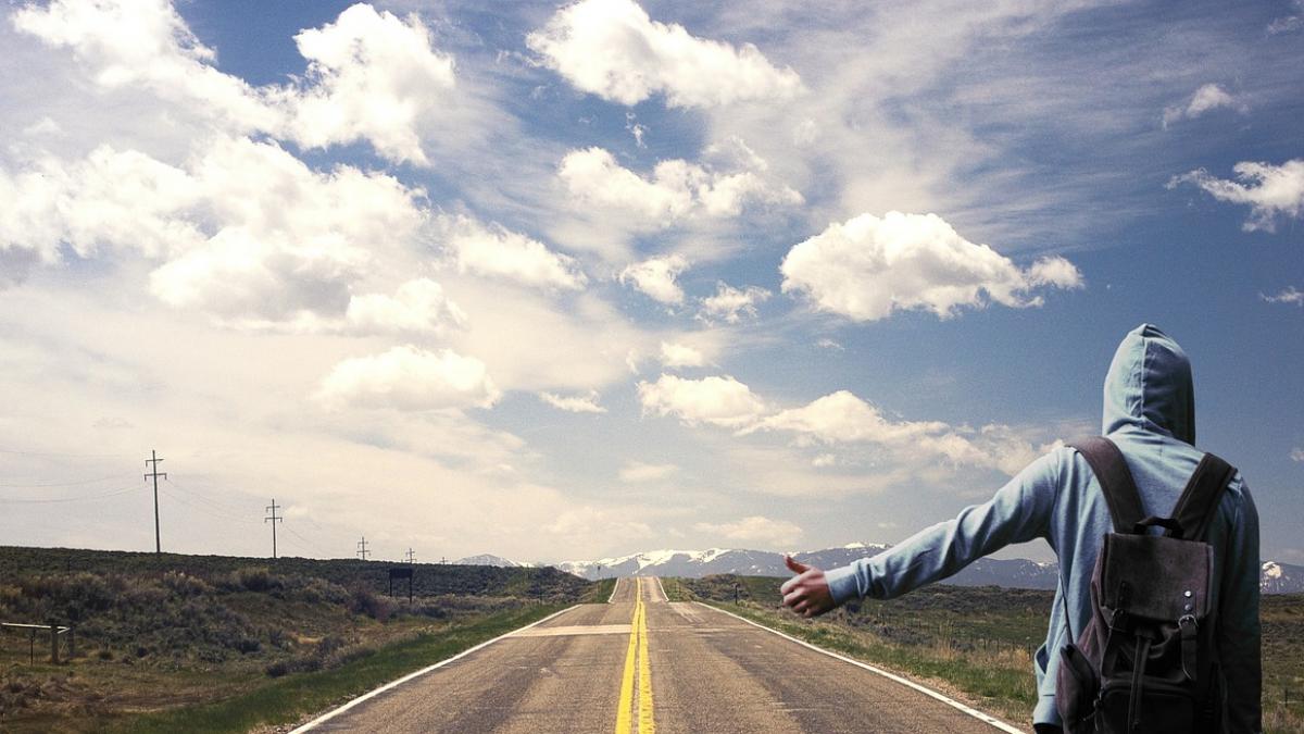 un barbat din dambovita a luat o masina la ocazie si nici prin cap nu ii trece ce va pati omul a