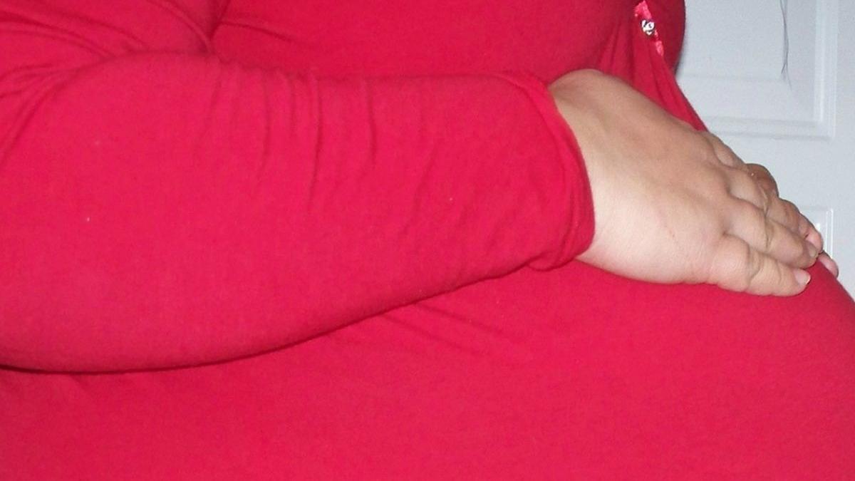 caz incredibil in statele unite o femeie s a dus la spital crezand ca are o criza de rinichi a