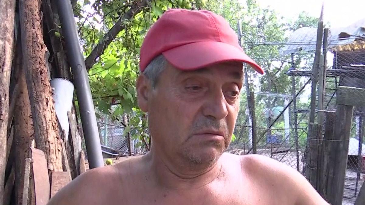 vecinul lui gheorghe dinca rupe tacerea toata lumea a vazut fum iesind din curtea lui sotia sa era