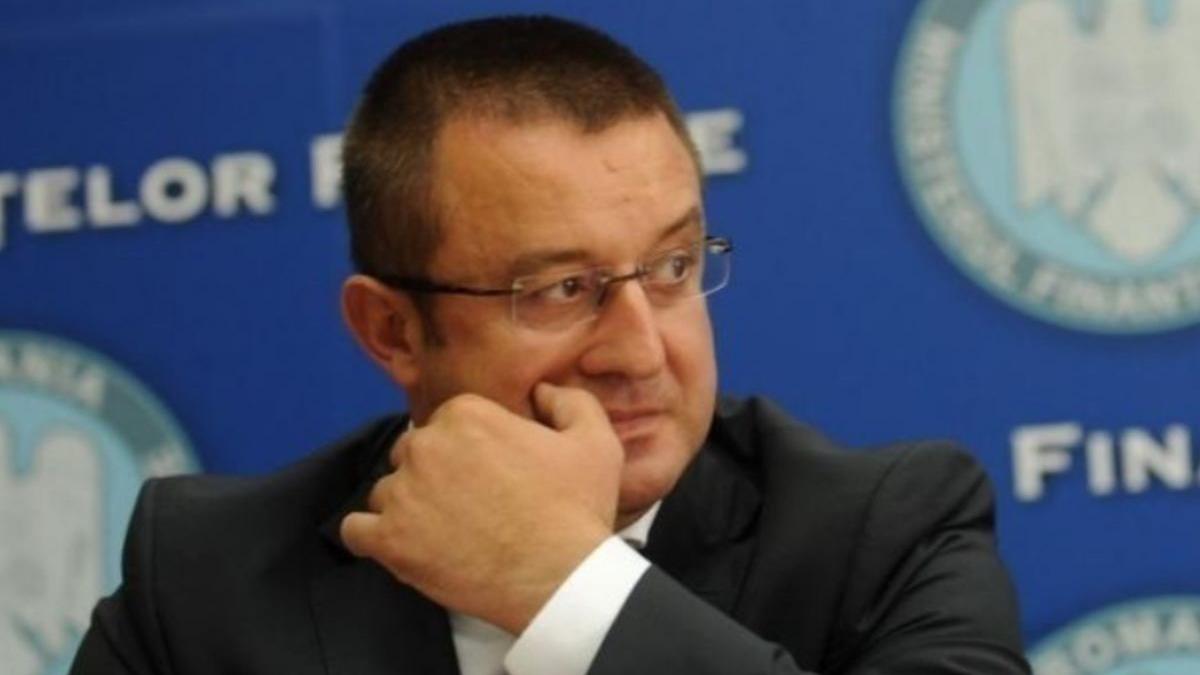 fostul sef al anaf sorin blejnar trimis in judecata este acuzat ca a luat 1 2 milioane de euro mita
