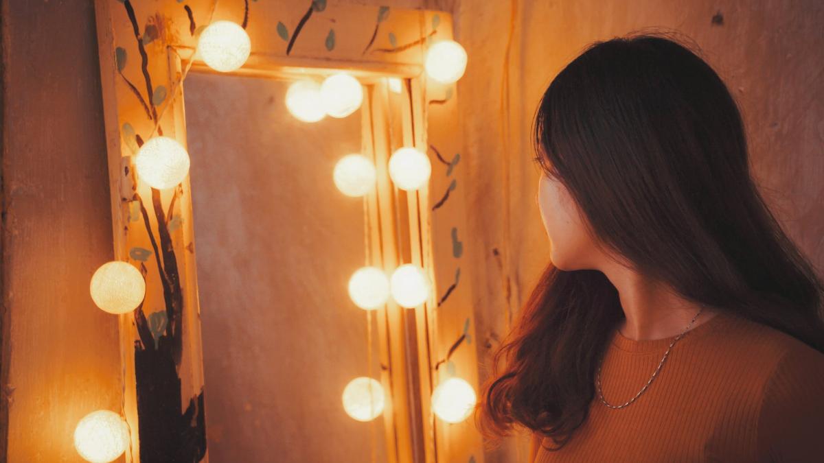 ducea o viata linistita si sanatoasa apoi dintr o data totul s a schimbat cosmarul tinerei care s a