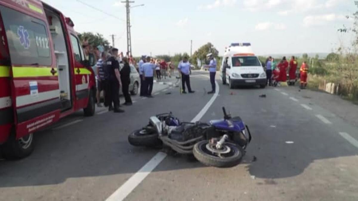 accident mortal in iasi o femeie a murit sotul ei e resuscitat alte patru persoane au fost ranite