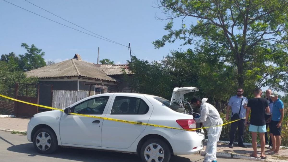 s a certat cu iubita lui iar barbatul nu si a putut stapani deloc nervii era cat pe ce sa fie o