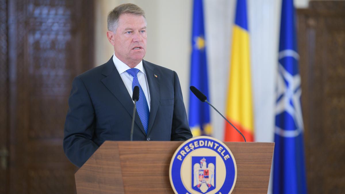 iohannis despre actuala criza guvernamentala remaniere calea de iesire din criza o sa fac o